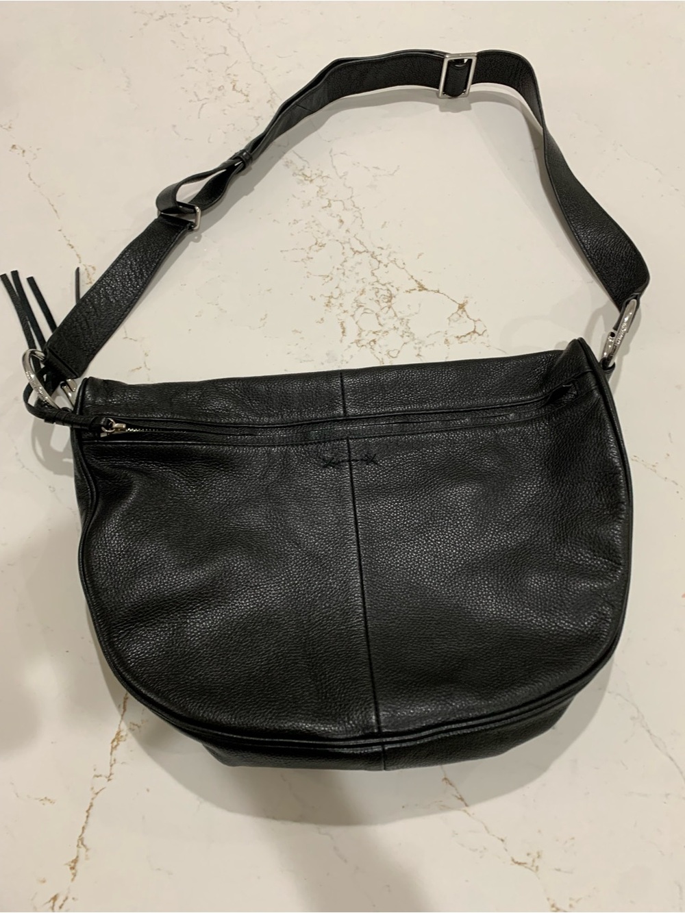 Elizabeth and James black pebbled leather crossbody hobo bag